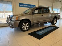 Nissan Titan Dubbelhytt 5.6 V8 321hk FlexFuel 4WD *Nyservad*