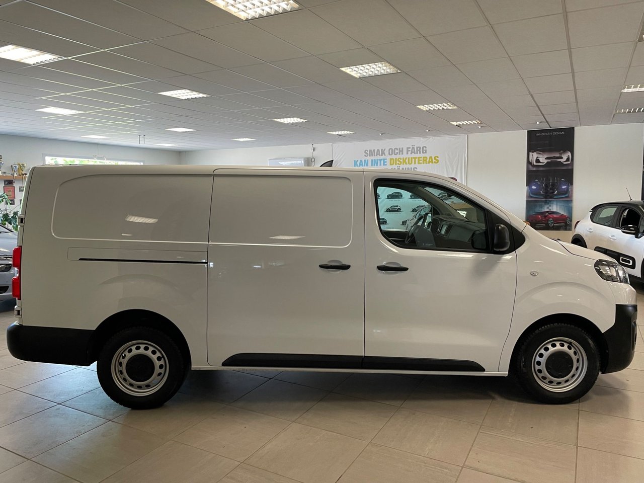 Citroën Jumpy Van IP 2.0 BlueHDi 145 EAT, 144hk, 2023