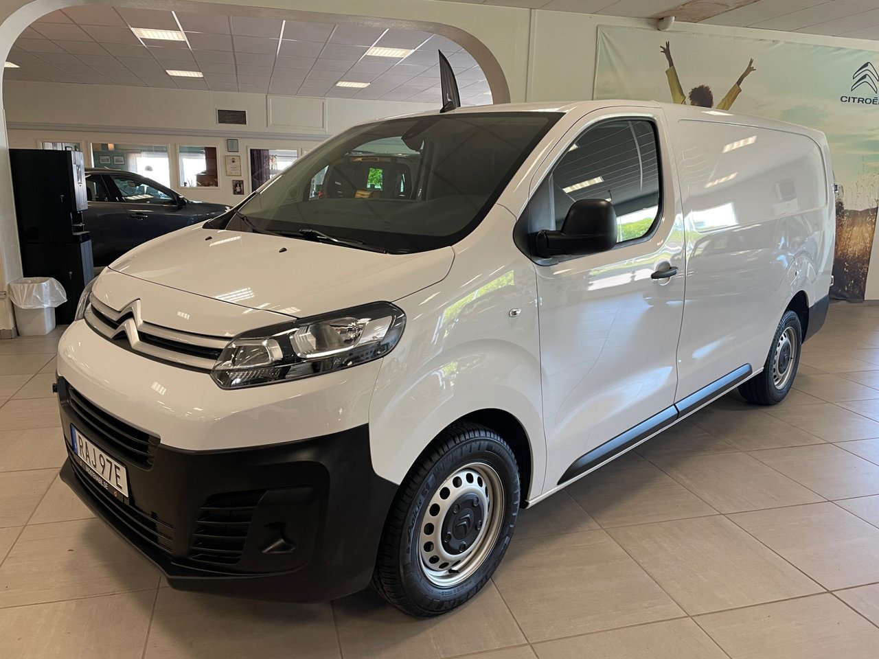 Citroën Jumpy Van IP 2.0 BlueHDi 145 EAT, 144hk, 2023