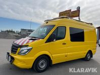 Mercedes-Benz Sprinter 316 Vägtransportbil med sovdel