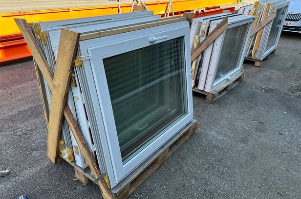 Parti m fönster 16st 90X120 (Modulhus C-20) säljes i Vänersborg | Blocket