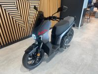 Seat MÓ eScooter 125 / Upp till 133km på el!