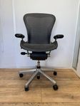 Refurbished Herman Miller Aeron Chrome Tuxedo Netweave
