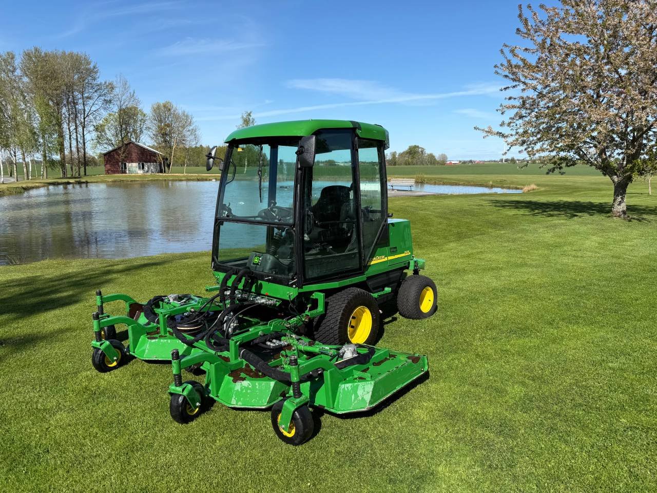 John Deere 1505 Hytt Åkgräskl...