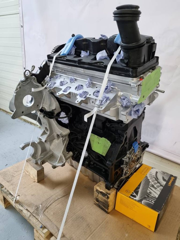 VW TRANSPORTER 2.0TDI Motor C...
