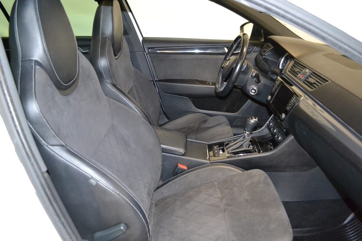 Škoda Superb Stasjonsvogn 2.0 TDI 4x4 SCR DSG sekvensiell, 6-trinn, 190hk, 2017