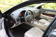 Jaguar XF 5.0 V8 385 hk, underbara färger, Portfolio, 20 tum