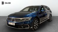 Volkswagen Passat Sportscombi GTE DSG Executive/P-Värmare/Dr