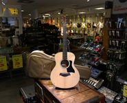 Begagnad Taylor GS-Mini med orginalbag hos Musikbörsen