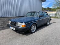 Volvo 244 GL / Eiker 17" med nya däck / Keramiskt lackskydd