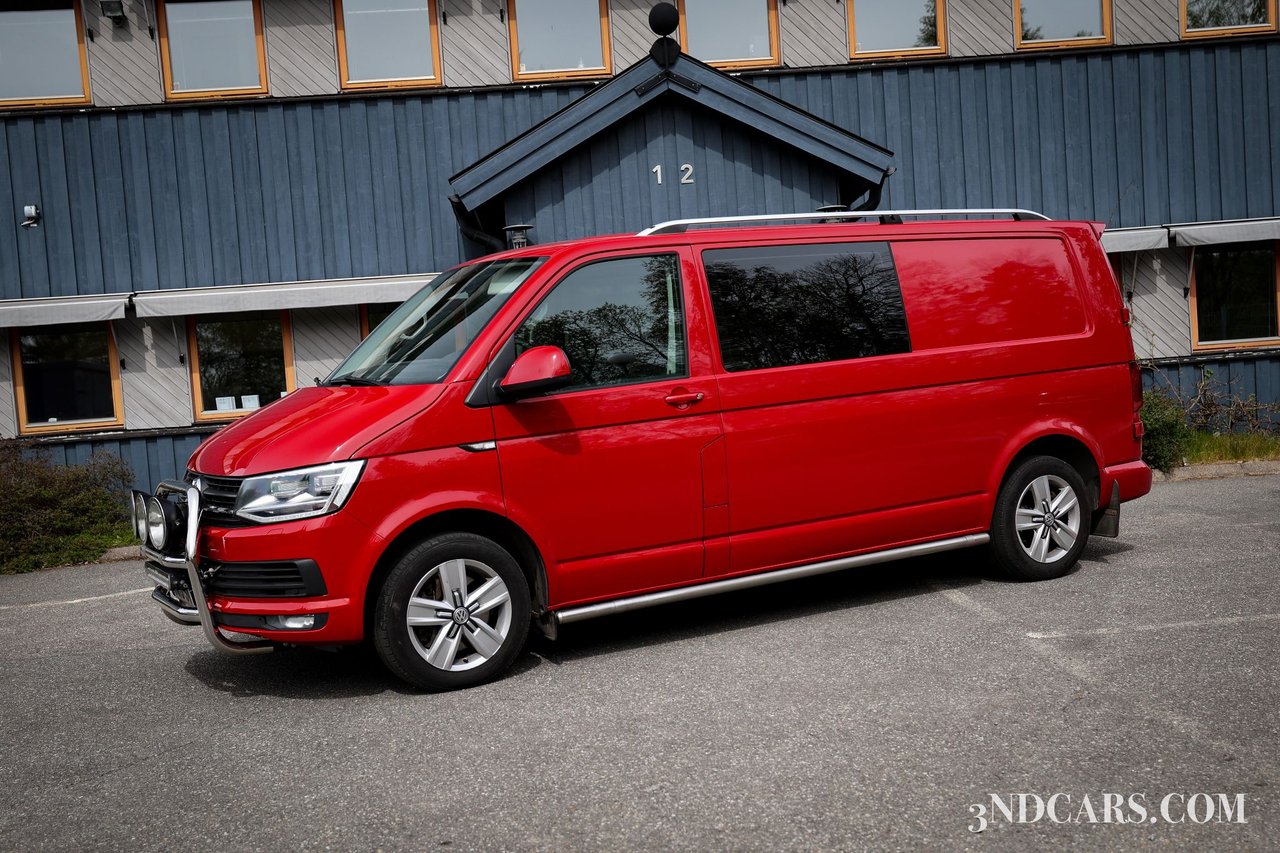 Volkswagen Transporter KOMBI ...