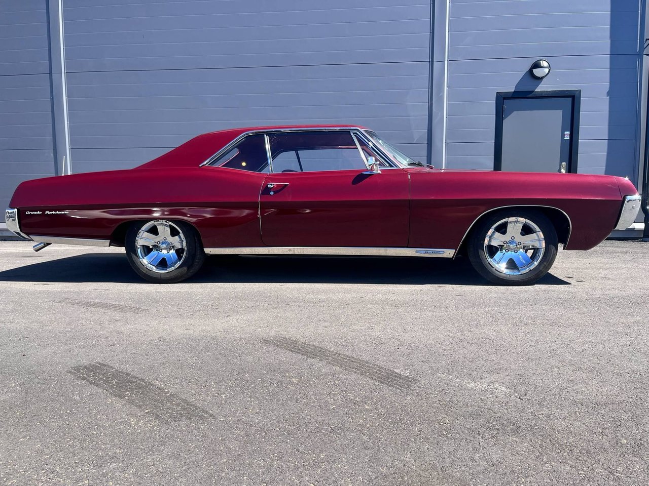 Pontiac Parisienne 1967 Coupé...