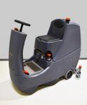 Begagnad Skurmaskin Numatic CRG8055