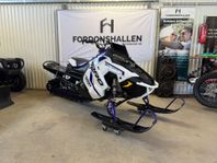 Polaris PRO RMK 850 152 MIL NY matta 1200:-/mån Frakt -21