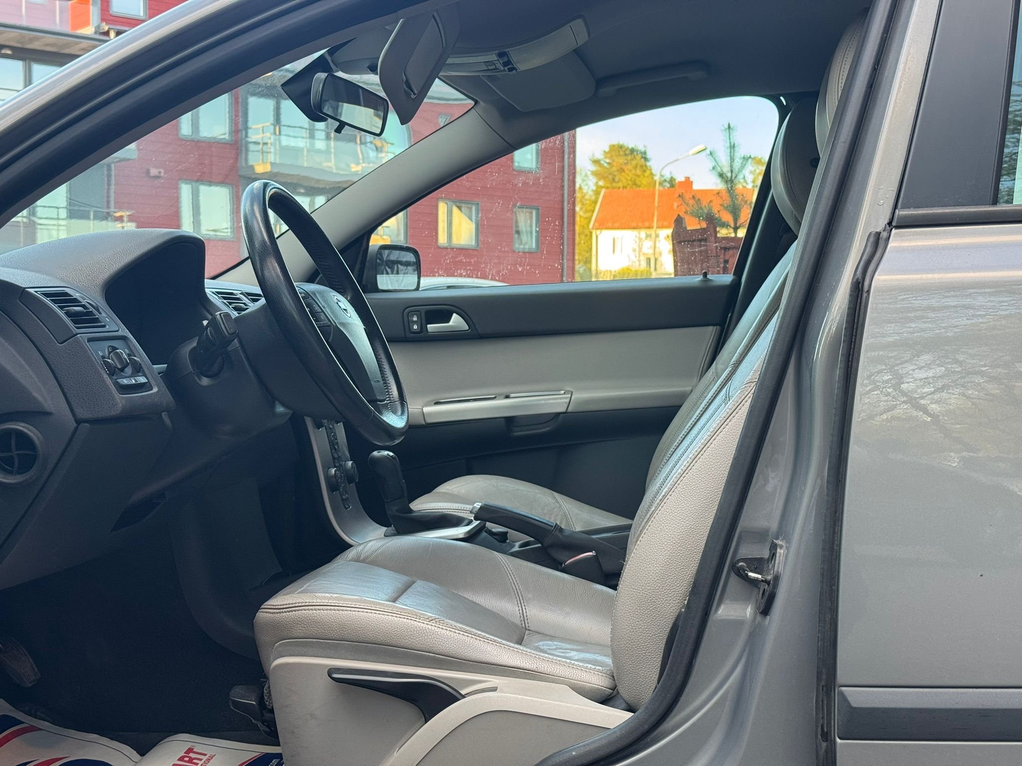 Volvo V50 T5 Manual, 220hp, 2006