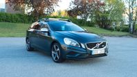 Volvo V60 T3 R-DESIGN 150HK SKINN P-SENS ISOFIX DRAG NY-BES