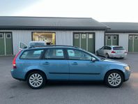 Volvo V50 2.4 Nybes, Kambytt, S&V däck, AC funkar