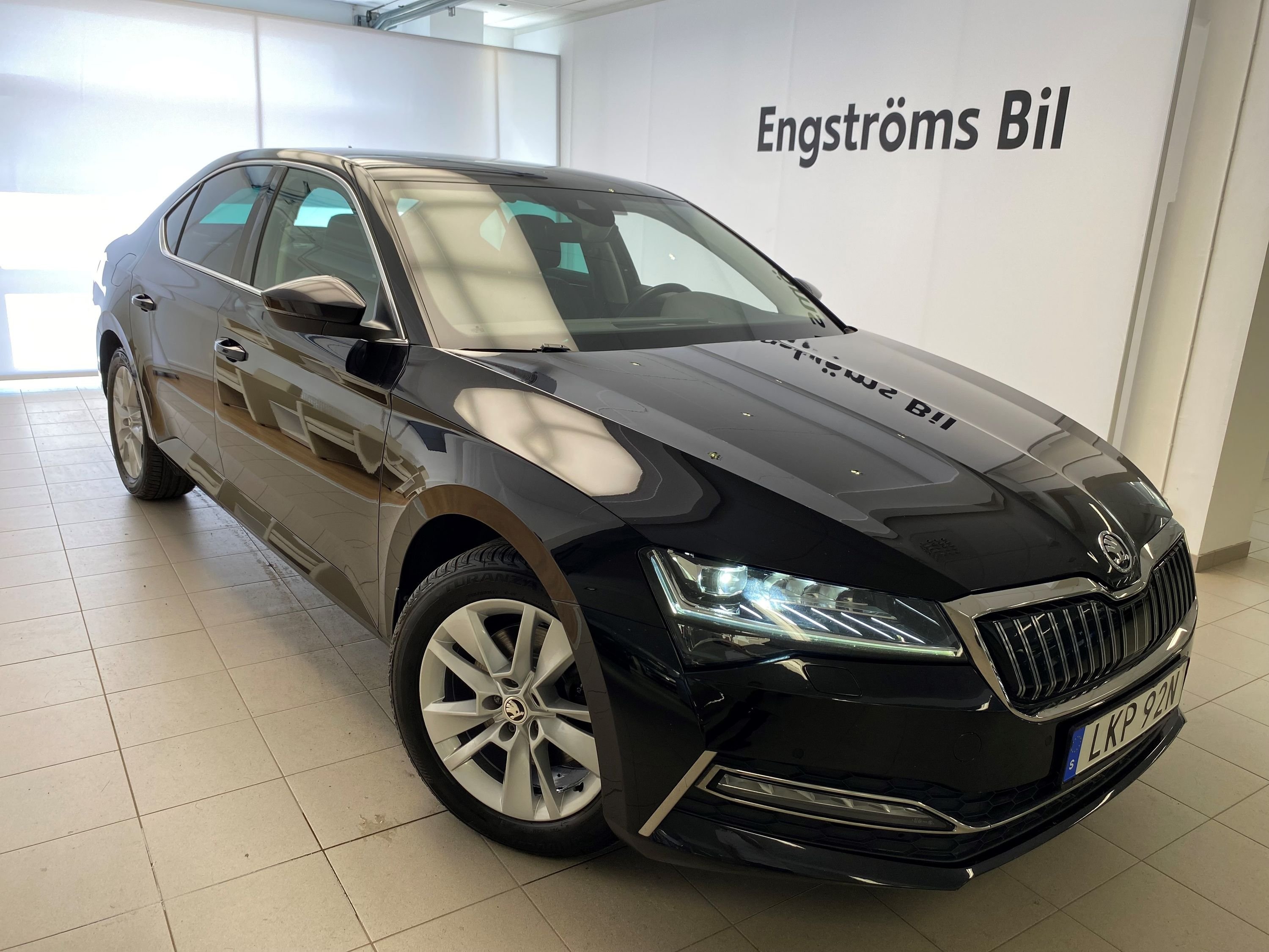 Škoda Superb iV 1.4 Plug-in Hybrid DSG Sekventiell, 218hk, 2020