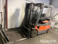 Truck Toyota 7FBMF25 & Ledstaplare Linde L12