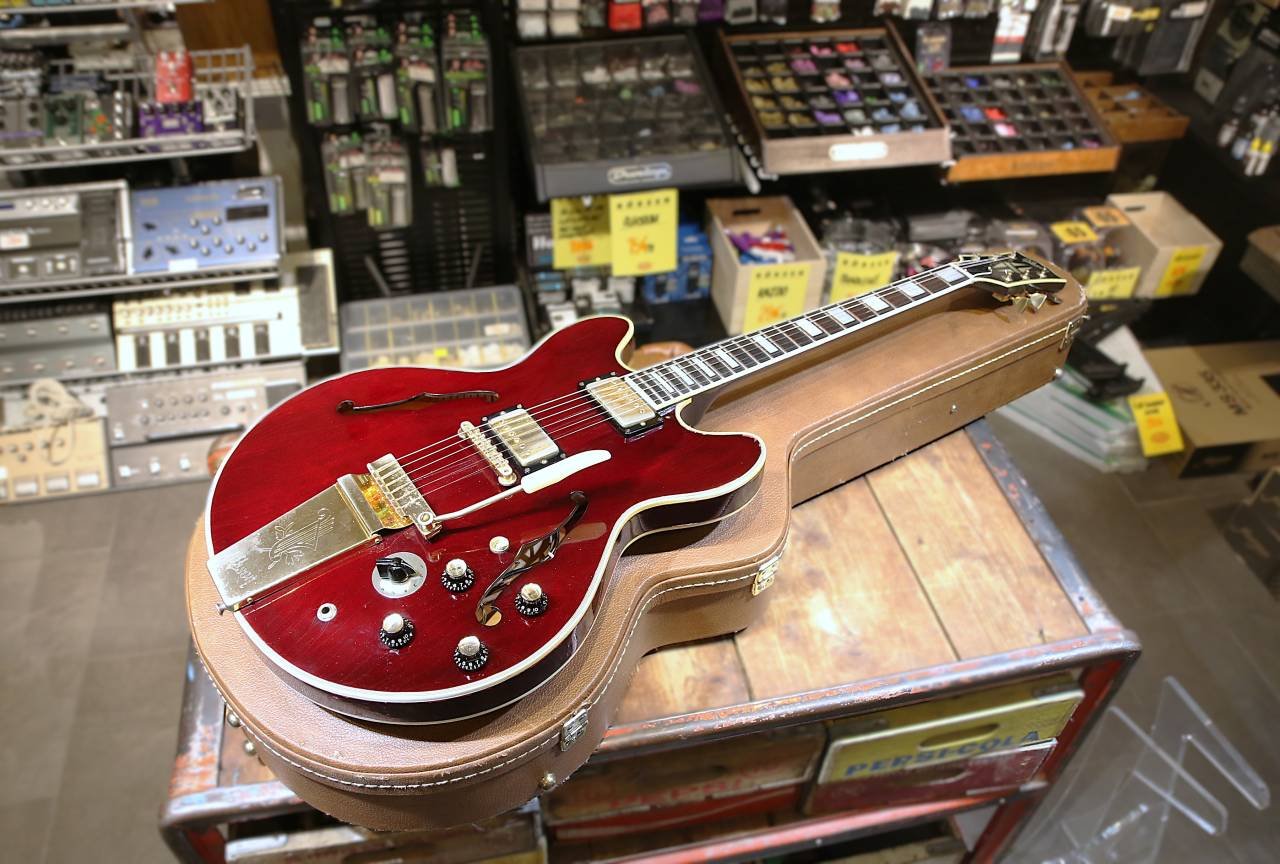 Gibson ES-355 från 1967 hos M...