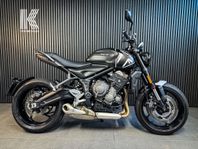 Triumph 660 Trident