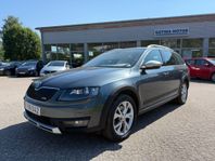 Skoda Octavia Scout 2.0 TDI 4x4 Premium Canton Drag Värm GPS