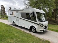 Carado I 447 Långbädd/Taksäng/Automat/150hk/5 bälten/ ACx2