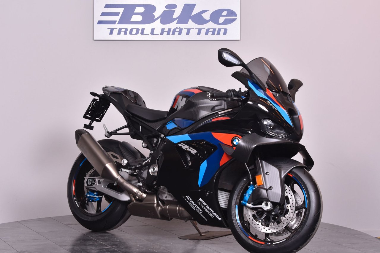 BMW M1000RR Leveransklar spa...
