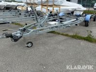 Båttrailer Fogelsta med gångbord