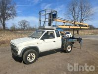 Lätt lastbil m Lift NISSAN KING CAB 2D/ C