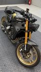 Yamaha XSR900 Black & Gold Unik NY 6,2 mil