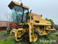 Skördetröska New Holland 8050