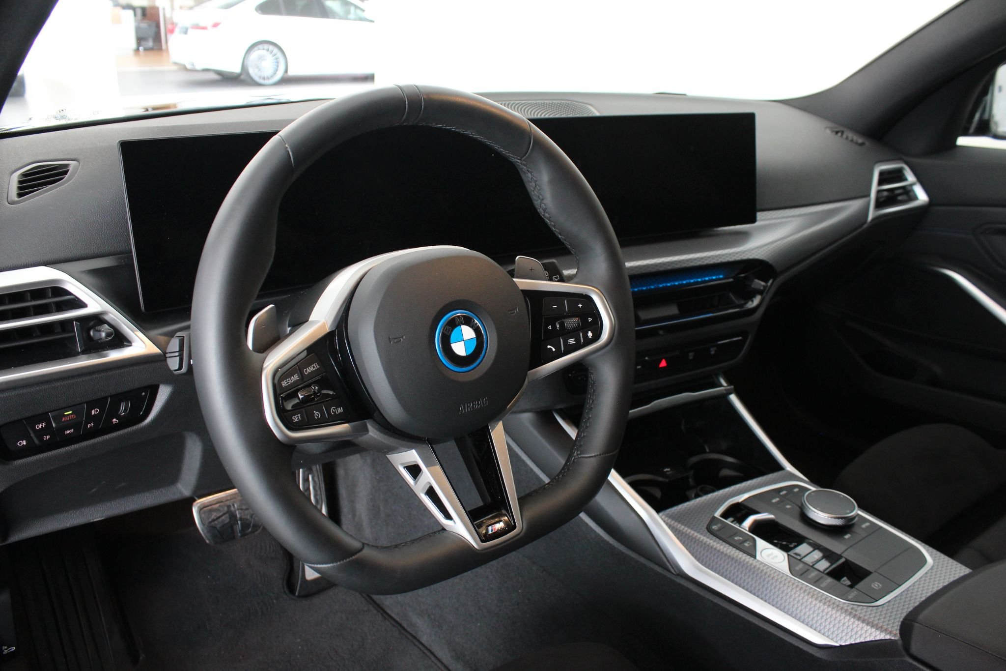 BMW 330e Touring Steptronic, 292hk, 2025