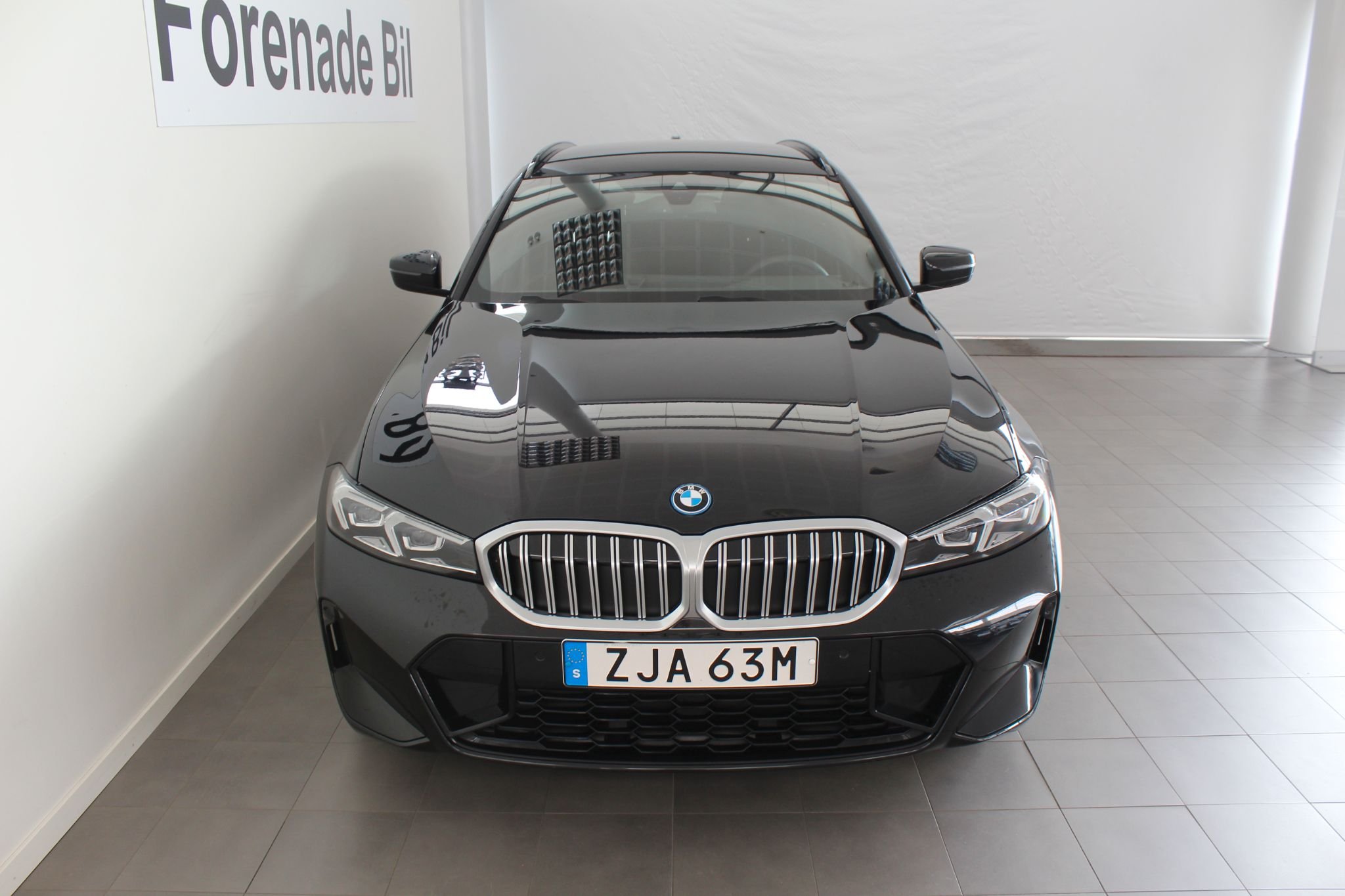BMW 330e Touring Steptronic, 292hk, 2025