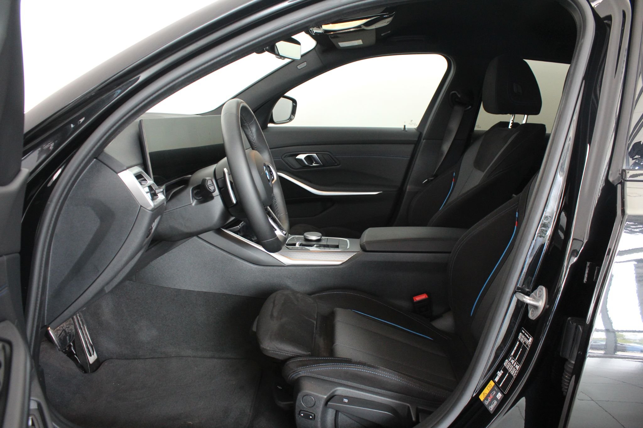 BMW 330e Touring Steptronic, 292hk, 2025