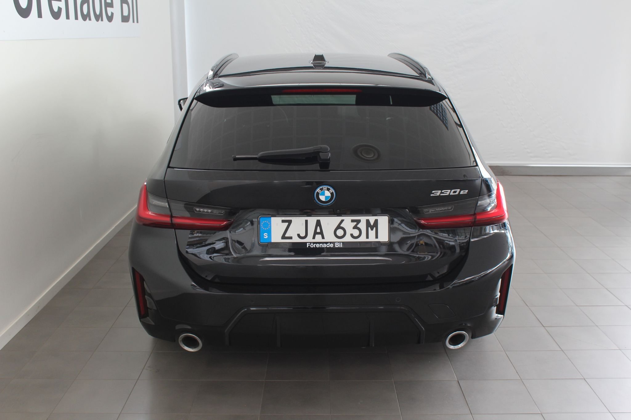 BMW 330e Touring Steptronic, 292hk, 2025