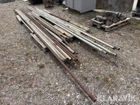 Foderbordsrör/nackbommar med fästen Bygglant