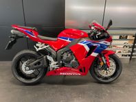 Honda CBR600RR Demo 17mil Passa på