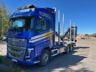 Timmerbil Volvo FH750 6x4 inkl kran