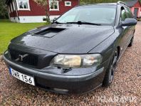 A-Traktor Volvo V70