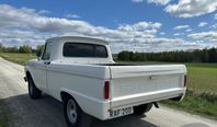 Ford F-100  V8 Automat