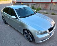 BMW 318i Sedan Advantage, A-traktor i mycket fint skick