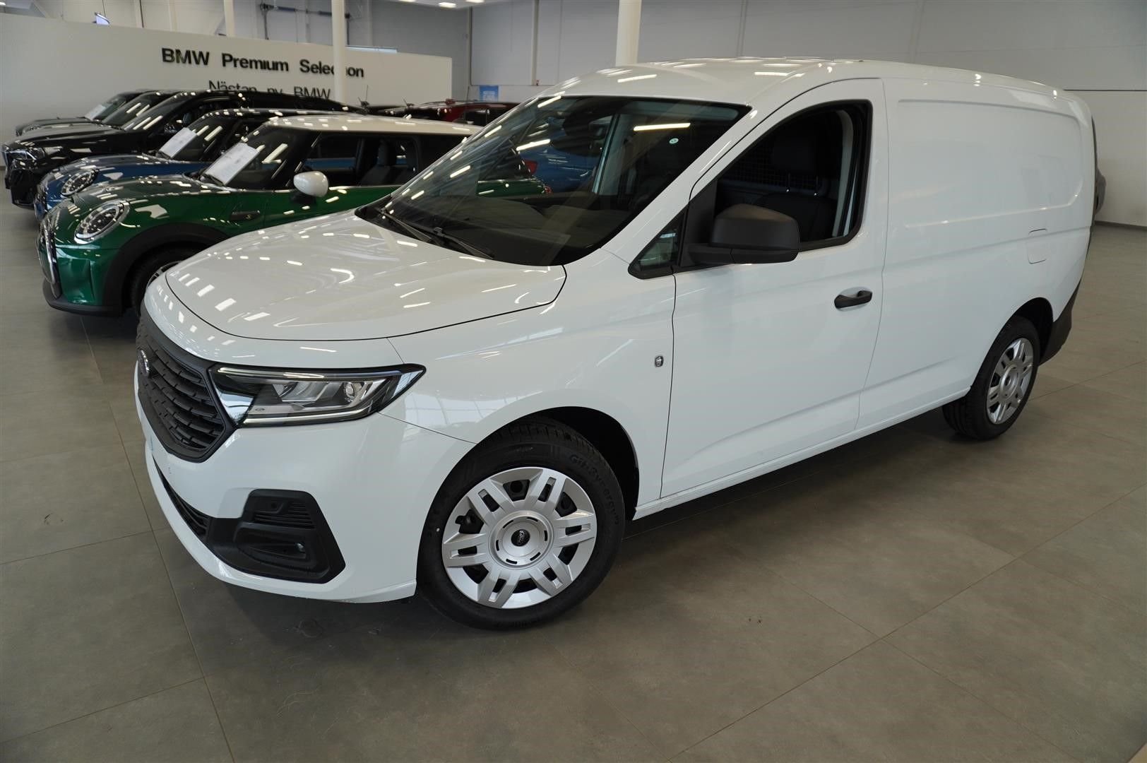 Ford Grand Transit Connect 2.0 EcoBlue Powershift, 122hp, 2025