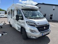 LMC T712 Låga Långbäddar & Toa bak