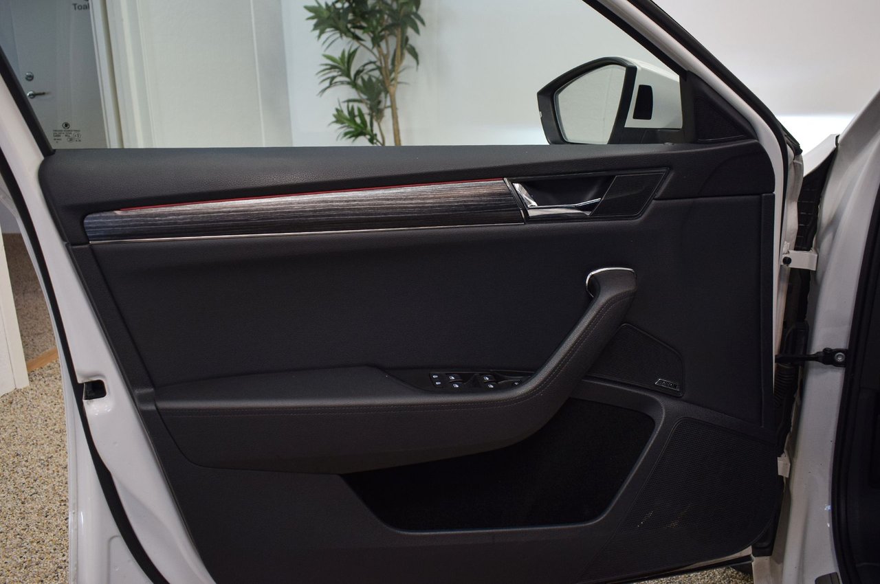 Škoda Superb Kombi 2.0 TDI 4x4 DSG Sekventiell, 190hk, 2021