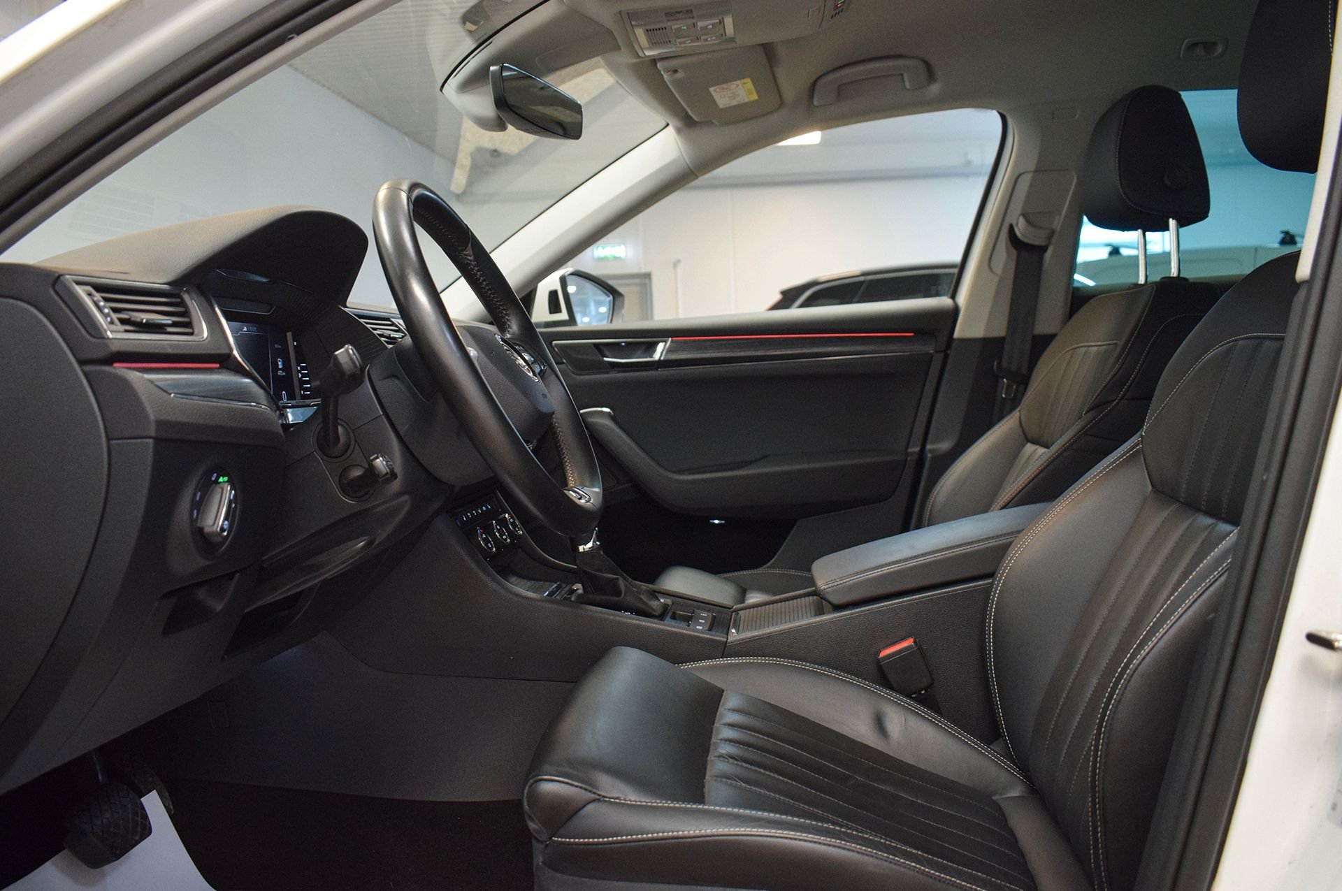 Škoda Superb Kombi 2.0 TDI 4x4 DSG Sekventiell, 190hk, 2021