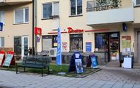Väletablerad Direkten-butik i Stockholm med paketservice och
