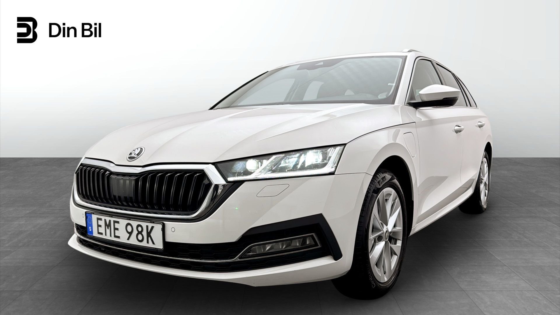 Škoda Octavia Kombi iV DSG Sekventiell, 204hk, 2023