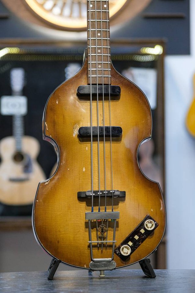 1958 Höfner 500/1 sunburst