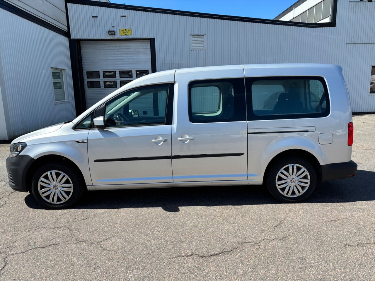 Volkswagen Caddy VI KÖPER CAD...
